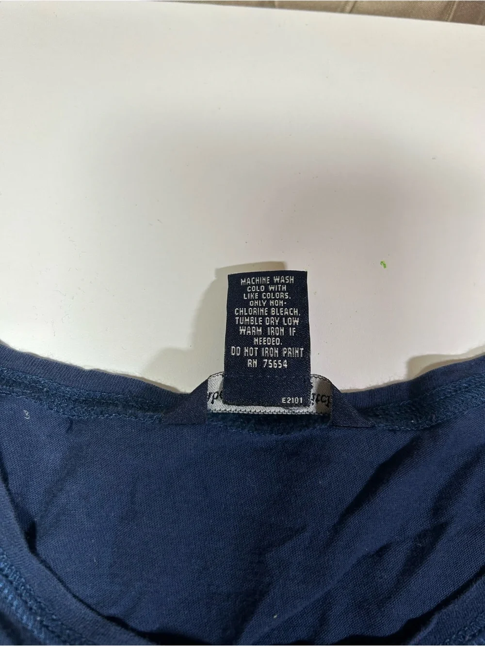 Abercrombie & Fitch Women’s Large L Blue Graphic Crew Neck Vintage 100% Cotton